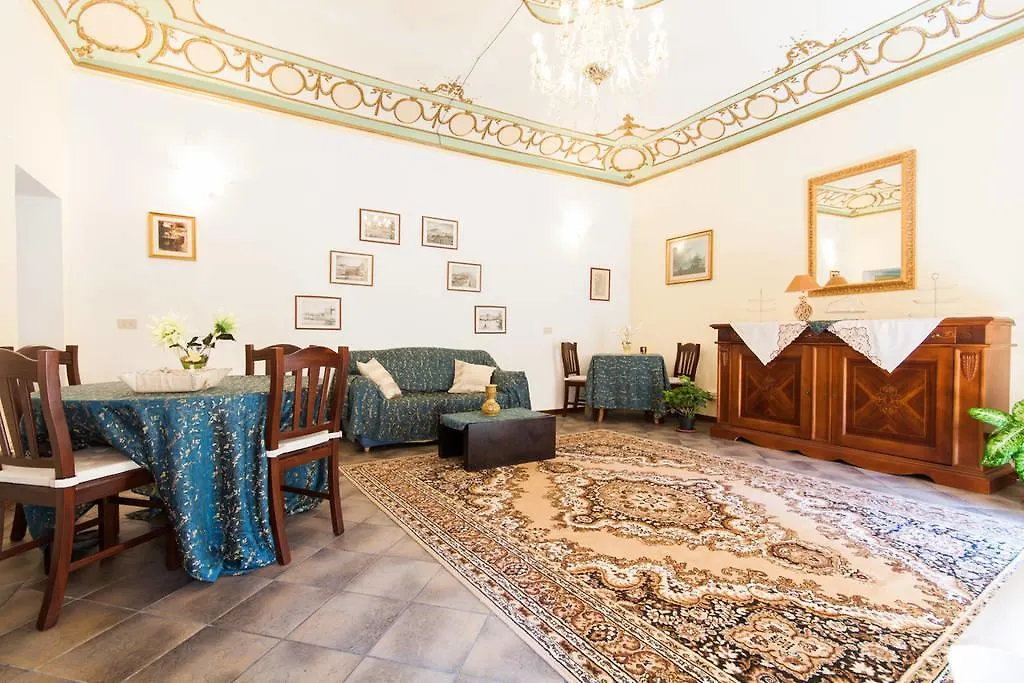 B&B Locami Piazzetta Messinese Palermo Bed & Breakfast